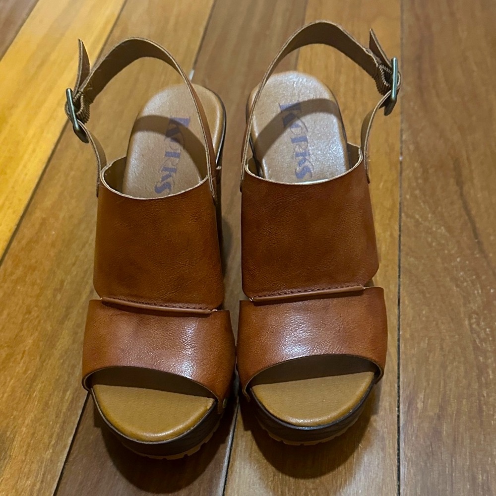 Korks Platform Sandals